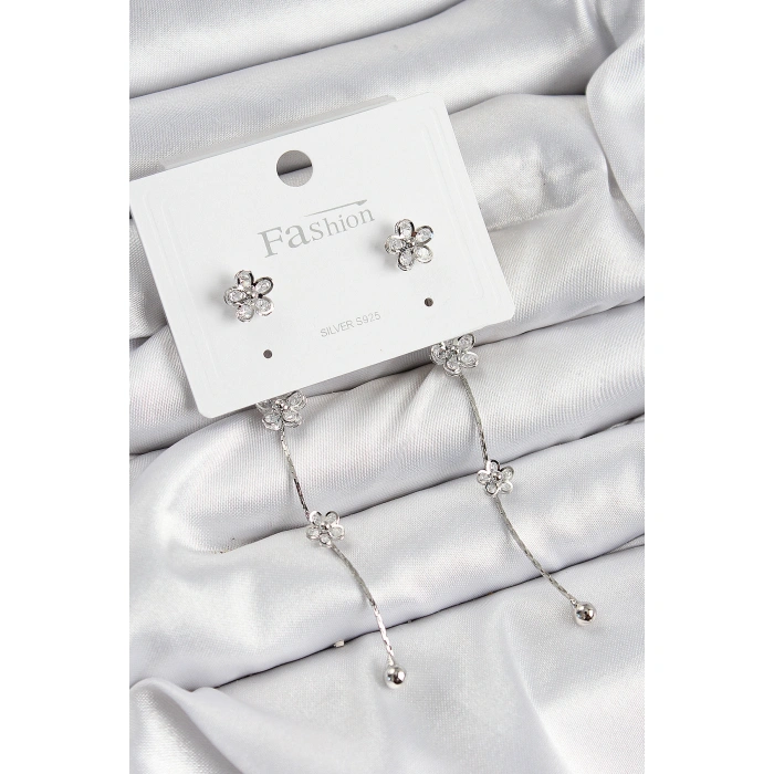 Pirinç Zirkon Taşlı Sallantılı Çiçek Model Gümüş Renk 925 Ayar Gümüş Çivi Kadın Küpe - Lisinya