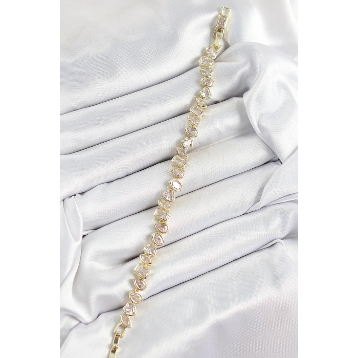 Pirinç Zirkon Taşlı Sıralı Damla Kalp Ve Dikdörtgen Model Gold Renk Kadın Bileklik - Lisinya