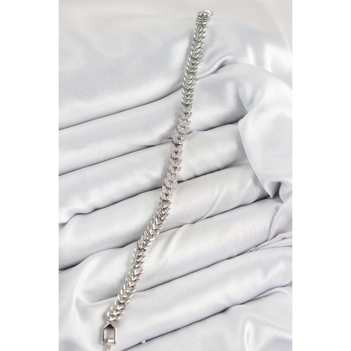 Pirinç Zirkon Taşlı Sıralı Yaprak Model Gümüş Renk Kadın Bileklik - Lisinya