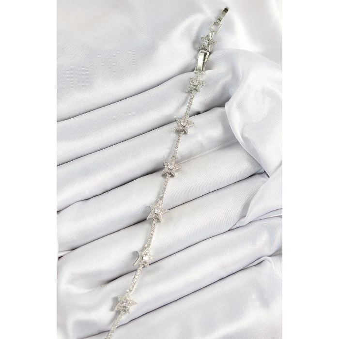 Pirinç Zirkon Taşlı Sıralı Yıldız Model Gümüş Renk Kadın Bileklik - Lisinya