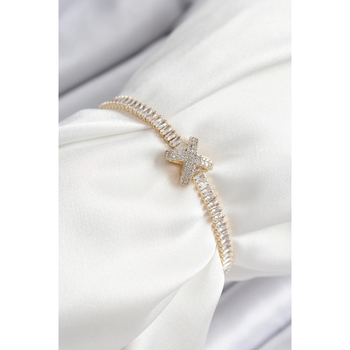 Pirinç Zirkon Taşlı X Detaylı Su Yolu Model Gold Renk Asansörlü Kadın Bileklik - Lisinya