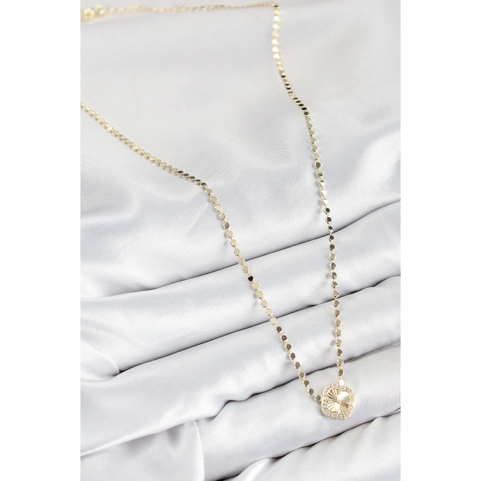 Pirinç Zirkon Taşlı Yonca Model Ezme Zincir Gold Renk Kadın Kolye - Lisinya