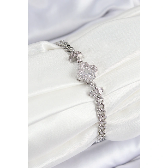 Pirinç Zirkon Taşlı Yonca Model Gümüş Renk Kadın Bileklik - Lisinya