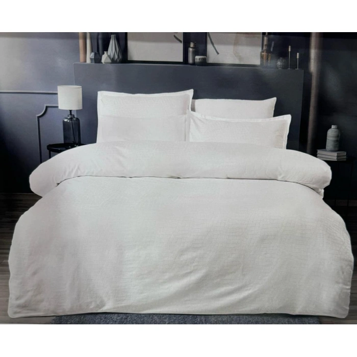 Jakarlı Saten Çift Kişilik Nev Takımı Adelya Arcane