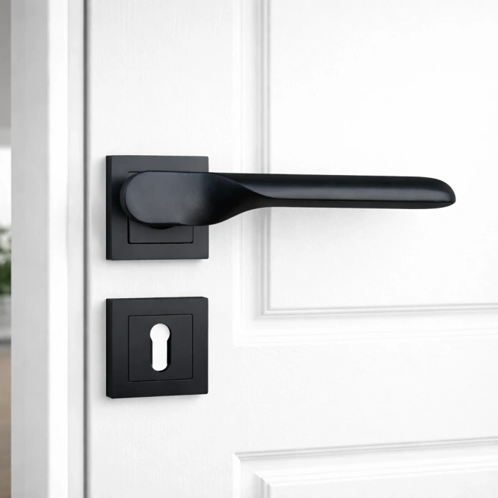 Trend Kare Rozetli Mat Siyah Kapı Kolu Oda