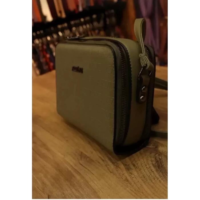 Armine Haki Lazer Bayan Çanta