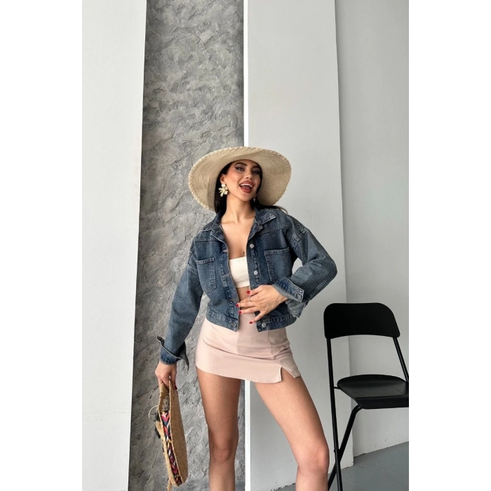 Çift cepli kol katlamalı kar yıkama crop kot ceket kahve tint d2000