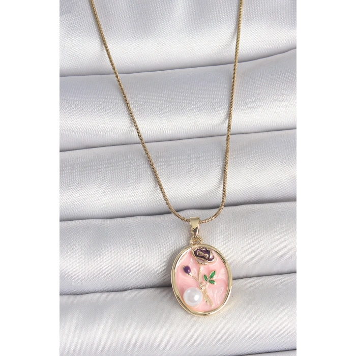 316L Çelik Gold Renk Zincir Pembe Çiçek İşlemeli İnci Detay Portre Model Kadın Kolye