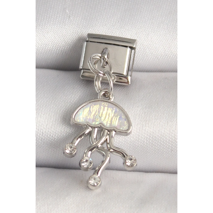 316L Çelik Gümüş Renk Beyaz Mineli Deniz Anası Model Zirkon Taş Detaylı Nomination Charm