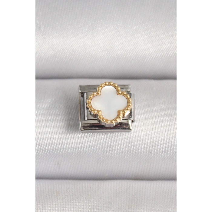 316L Çelik Gümüş Renk Beyaz Yonca İşlemeli Nomination Charm