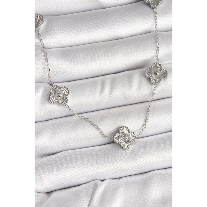 316L Çelik Gümüş Renk Zincir İşlemeli Yonca Model Kadın Kolye