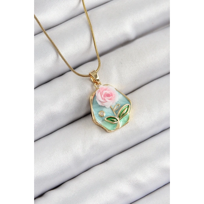 316L Çelik Zincir Zirkon Taşlı Pembe ve Yeşil Sanatsal Portre Gül Figürlü Beşgen Model Gold Renk Kadın Kolye