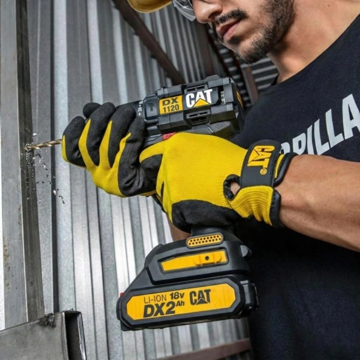 CAT DX1120 18Volt/2.0Ah Li-ion Çift Akülü Kömürsüz Profesyonel Şarjlı Darbeli Matkap + DA01902 45 Parça Vidalama Uç Seti