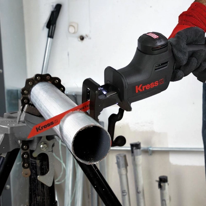 Kress KUE00.91 20Volt Kömürsüz Profesyonel Tilki Kuyruğu Testere (Akü Dahil Değildir)