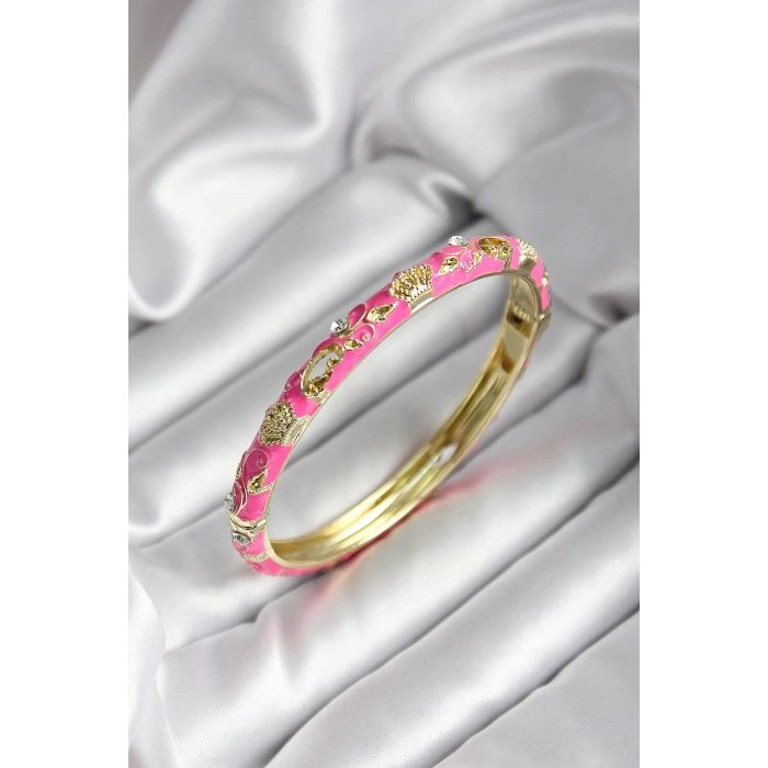 Mineli Pirinç Pembe Çiçek Desenli Gold Renk Kadın Kelepçe