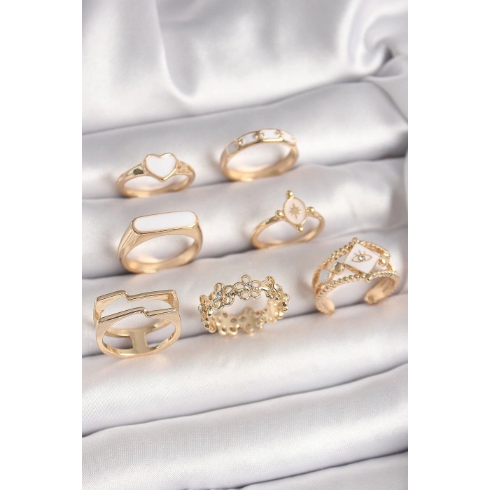 Pirinç Gold Renk Beyaz Mineli Kalp Zirkon Taşlı Çiçek Detay Kadın Yüzük Kombini