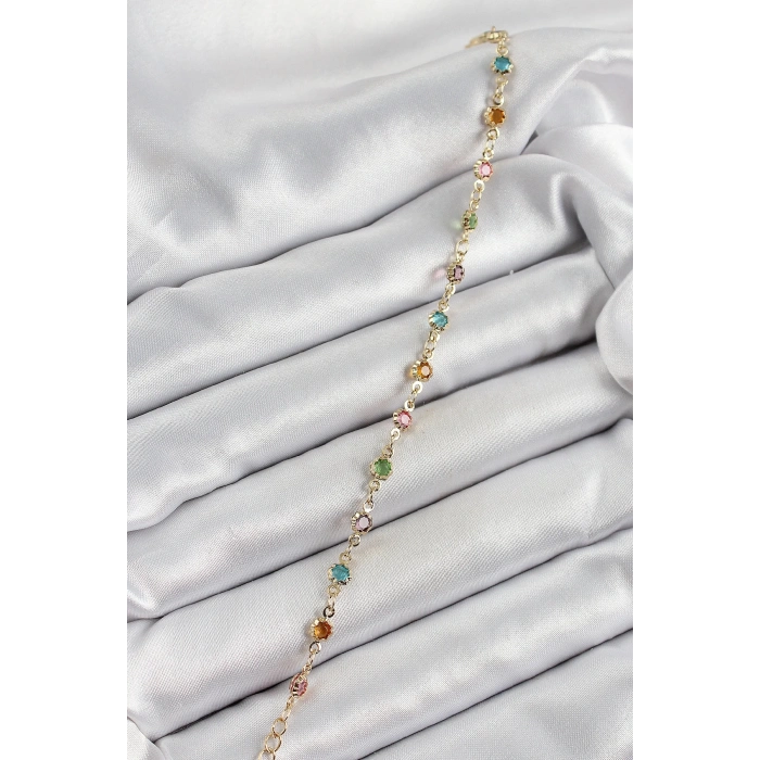 Pirinç Gold Renk Karışık Renkli Zirkon Taşlı Kadın Bileklik