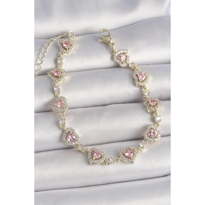 Pirinç Gold Renk Pembe Zirkon Taşlı Kalp Model VIP Seri Kadın Bileklik