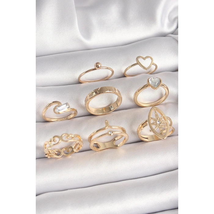 Pirinç Gold Renk Zirkon Taşlı Kalp Model Kutup Yıldız Detay Kadın Yüzük Kombini