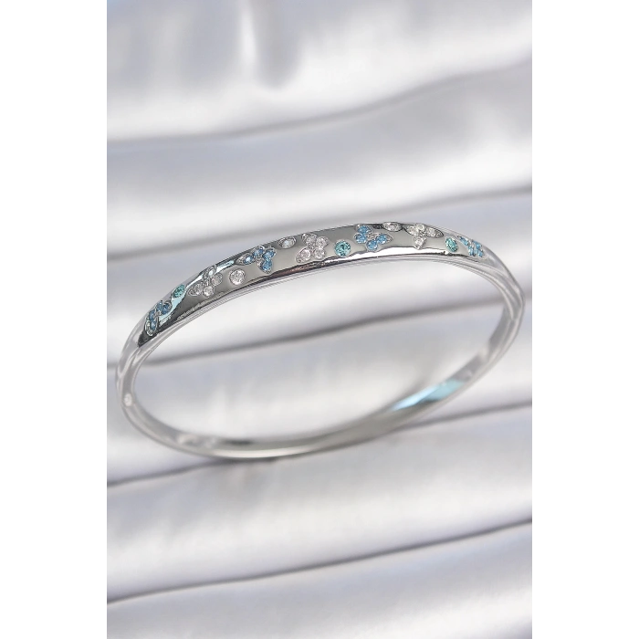 Pirinç Gümüş Renk Mavi Zirkon Taşlı Kelebek İşlemeli Kadın Kelepçe