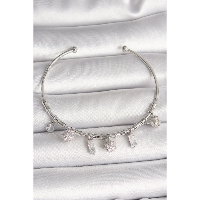 Pirinç Gümüş Renk Sallantı Zirkon Taşlı Çiçek Figür Charm Kadın Bileklik