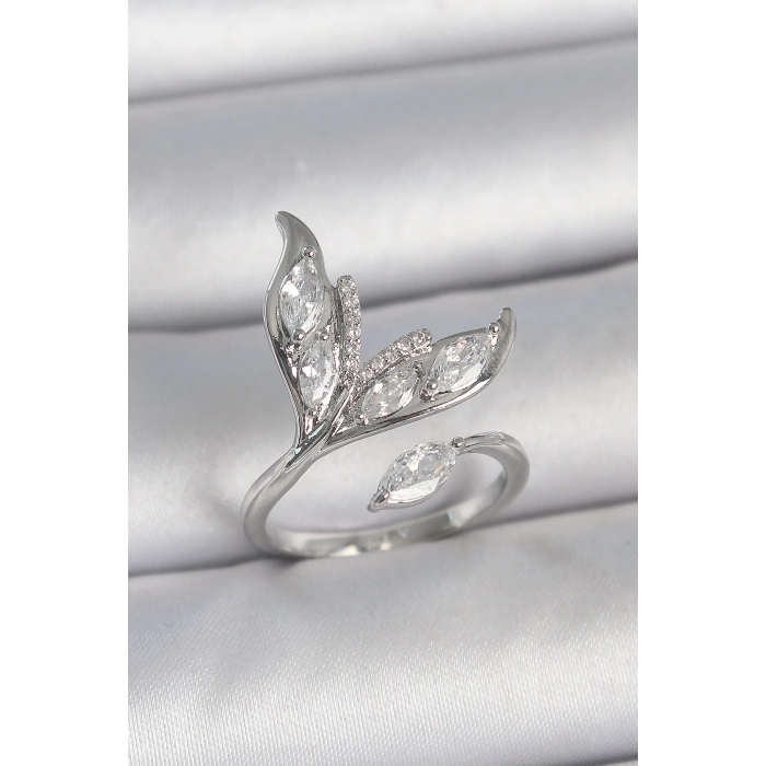 Pirinç Gümüş Renk Zirkon Taşlı Balık Kuyruğu Model Ayarlanabilir Kadın Yüzük