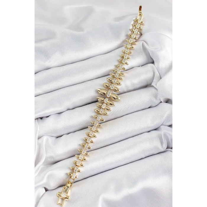Pirinç Kurşun Model Zirkon Taşlı Gold Renk VİP Seri Kadın Bileklik