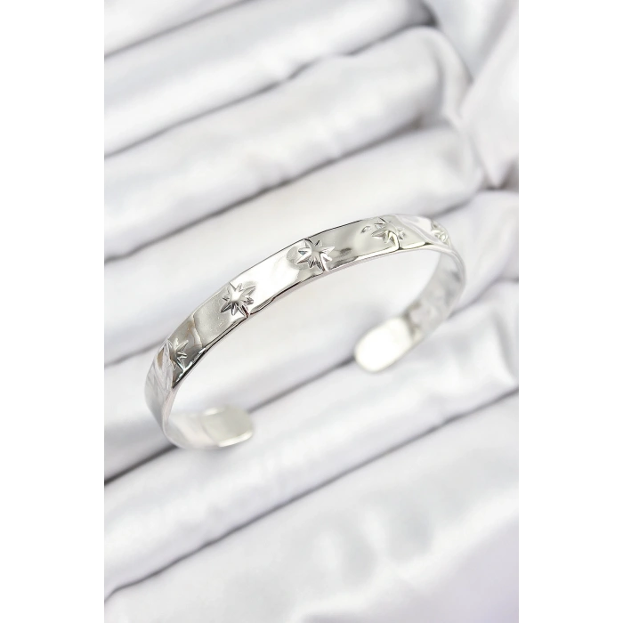 Pirinç Kuzey Yıldızı Model Gümüş Renk Altı Açık Kadın Bileklik