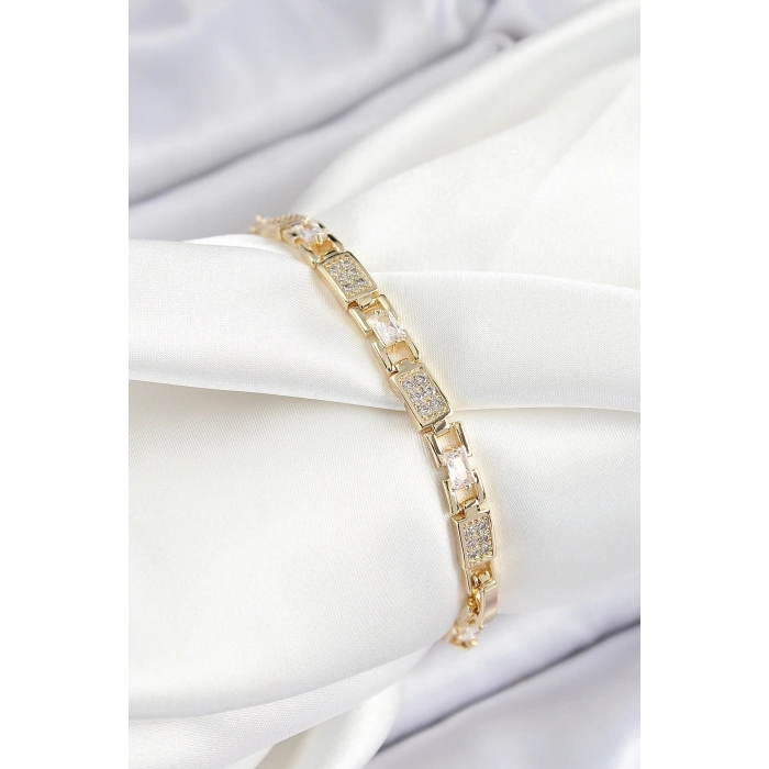 Pirinç Zincir Model Zirkon Taşlı Gold Renk VİP Seri Kadın Bileklik