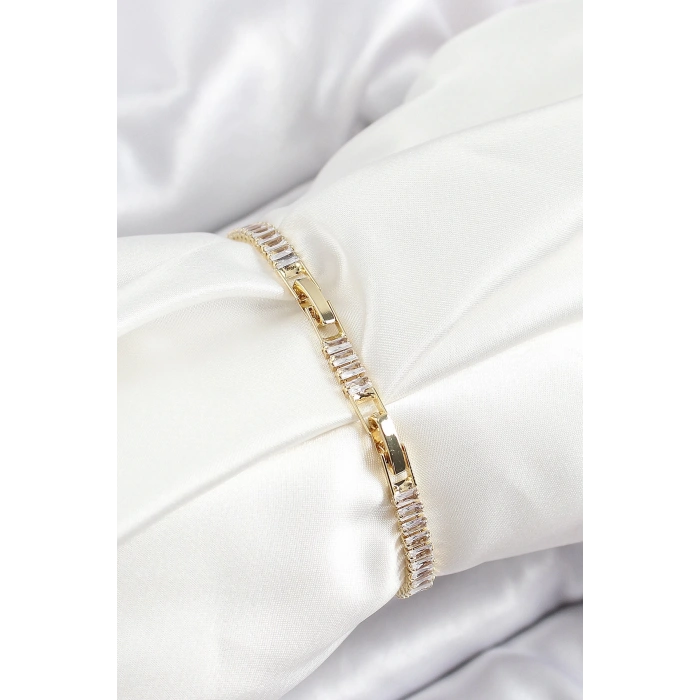 Pirinç Zirkon Taşlı Su Yolu Model Gold Renk Kadın Bileklik