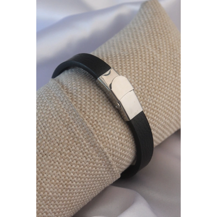 Siyah Metal Çekiç Orak Model Siyah Deri Erkek Bileklik