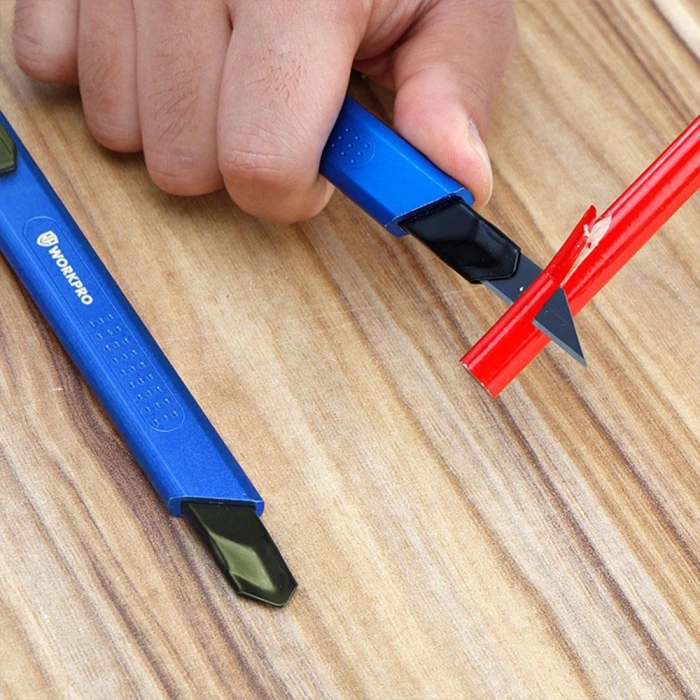 WORKPRO WP212012 9MM Alüminyum Kasa Cep Askılı Maket Bıçağı (MAVİ)