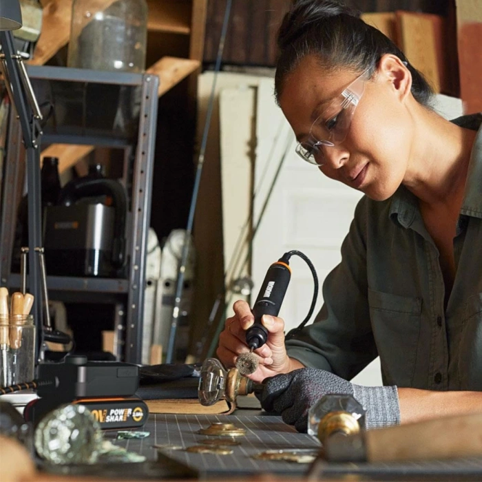 WORX WX990 MAKERX 20Volt 2.0Ah. Kömürsüz Profesyonel Gravür + 50MM Açılı Avuç Taşlama Kombo Set + 39 Parça aksesuar