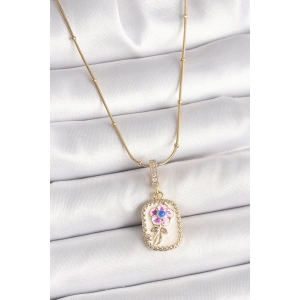 316L Çelik Gold Renk Topçuk Zincir Zirkon Taş Detaylı Beyaz Sedefli Çiçek İşleme Portre Model Kadın Kolye
