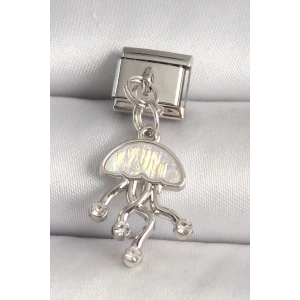 316L Çelik Gümüş Renk Beyaz Mineli Deniz Anası Model Zirkon Taş Detaylı Nomination Charm