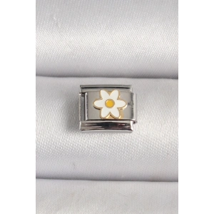 316L Çelik Gümüş Renk Beyaz Papatya İşlemeli Nomination Charm