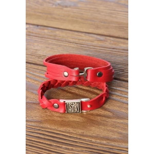 Desenli Metal Aksesuarlı Kırmızı Deri Erkek Bileklik Kombin