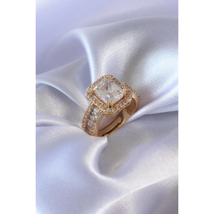 Gold Renk Zirkon Taşlı Kadın Yüzük