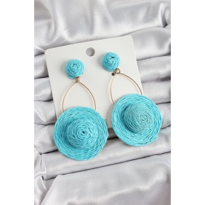 Mavi Şapka Figürlü Hasır Örgü Model Sallantılı Gold Renk Kadın Küpe