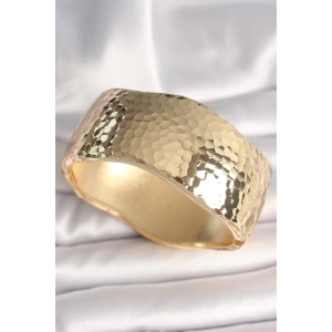 Pirinç Gold Renk İşleme Desenli Kadın Kelepçe