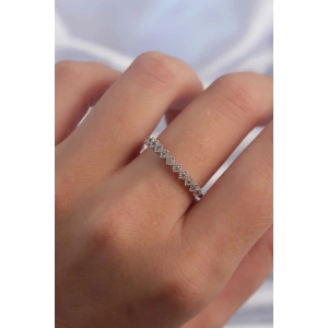 Pirinç Gümüş Renk Minimal Sıralı Zirkon Taşlı Ayarlanabilir Yüzük