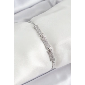 Pirinç Gümüş Renk Zirkon Taşlı Kemik Model Kadın Bileklik