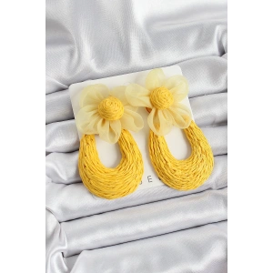 Sarı Tül Papatya Figürlü Hasır Örgü Model Gold Renk Kadın Küpe