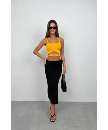 Bel Bağcıklı Crop Bluz