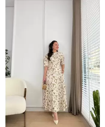 Ekru Yakası Bağlama Detaylı Elbise
