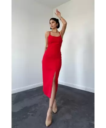 Kırmızı Sırt Dekolteli Elbise