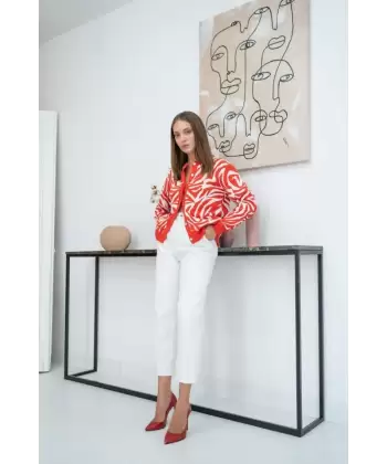 Oranj Desenli Ve Düğmeli Kısa Hırka