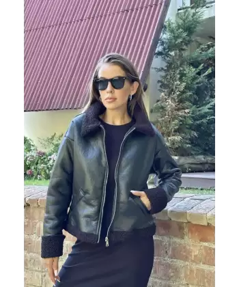 Siyah Kürklü Ceket