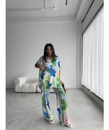 YEŞİL BÜYÜK ÇİÇEK DESEN SATEN GÖMLEK-PANTOLON TAKIM - Yeşil
