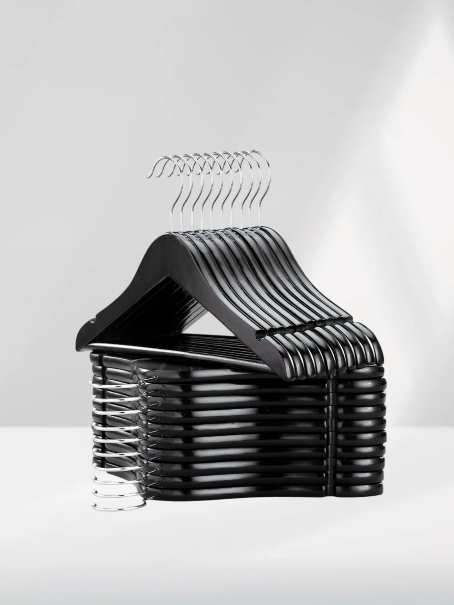 Siyah Ahşap Bebek Elbise Pantolon Askısı